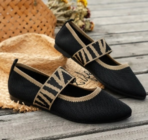Flat Knitting Pointed Toe Women's Shoes (One Pair)