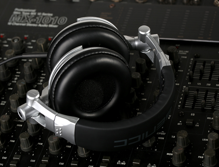 Over-Ear Headphones for Music on Computer and Phone