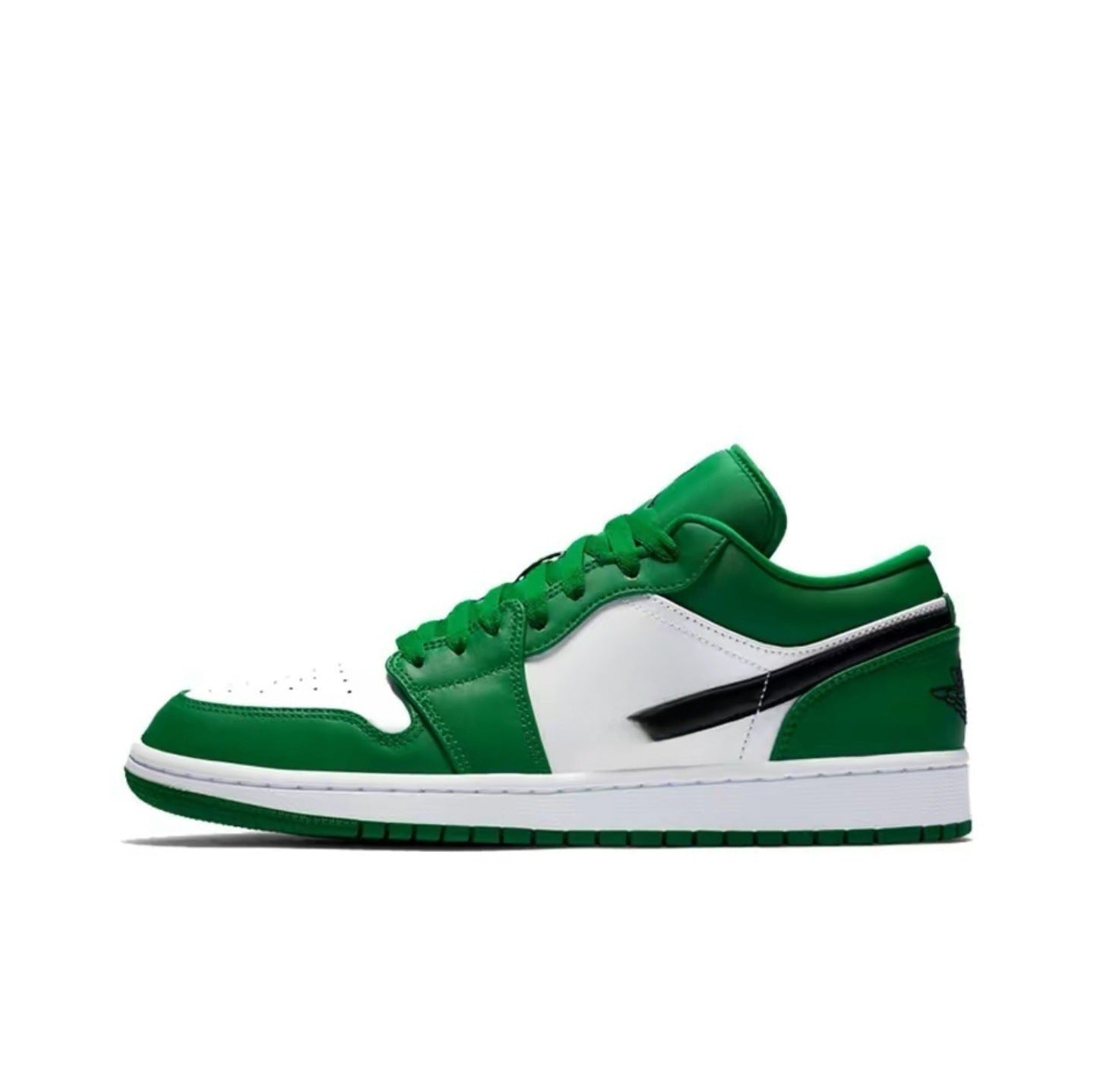 AJ1 Low Golf Black White Leather Sneakers (Authentic)